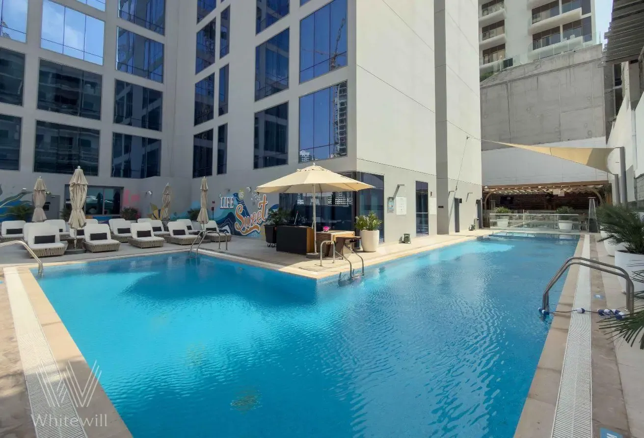 Stylish High-Floor Investment Unit | Furnished