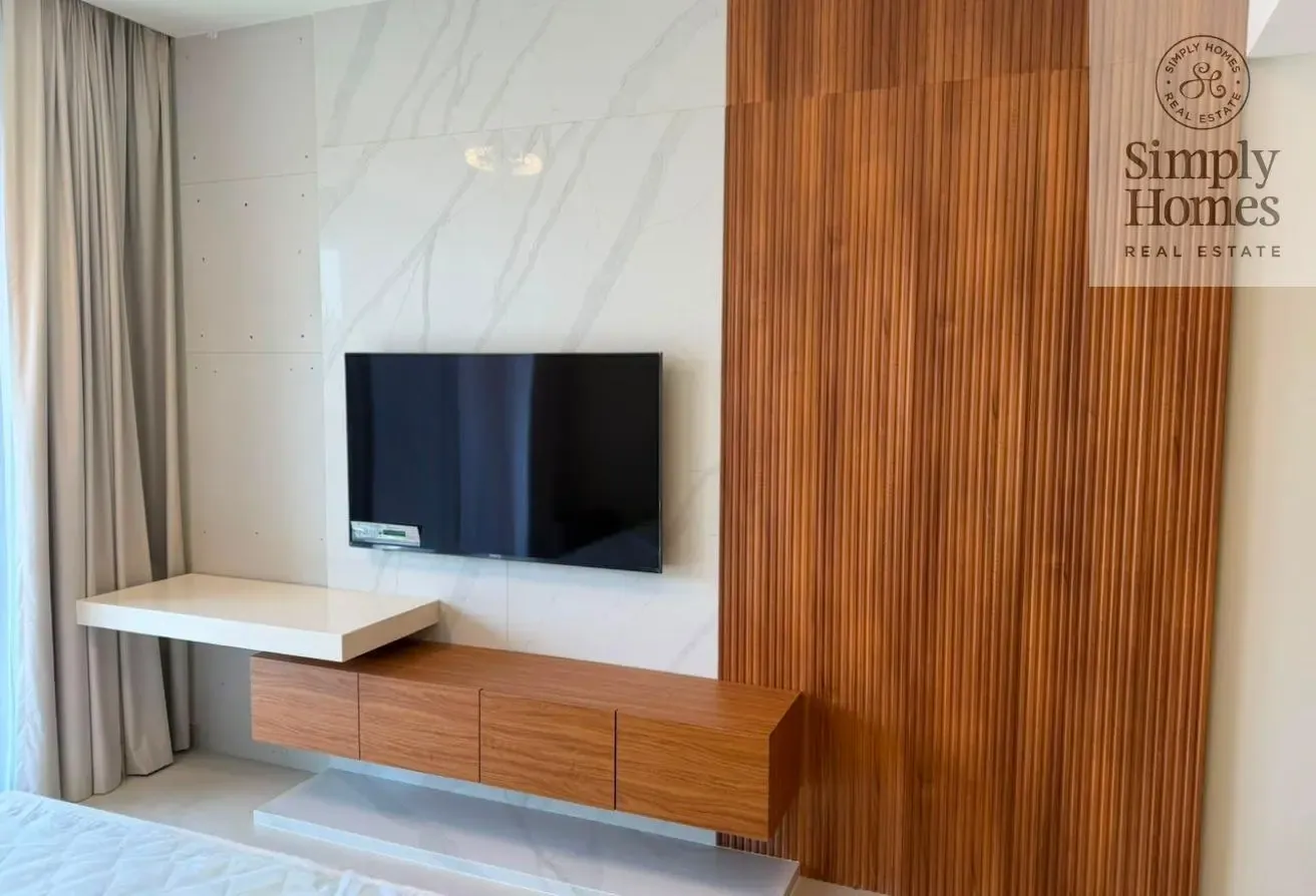 Brand New / Vacant / Furnished 1 BR