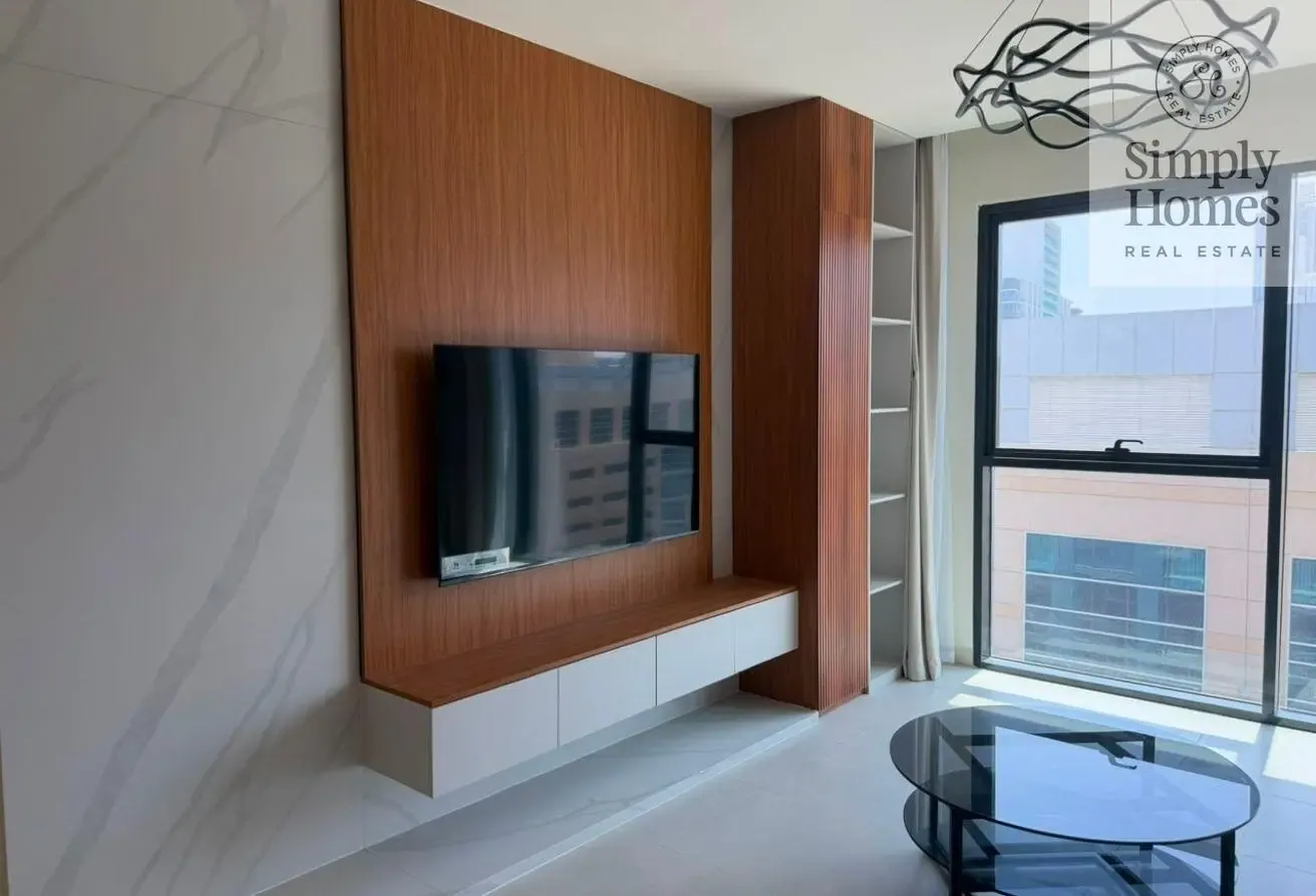 Brand New / Vacant / Furnished 1 BR