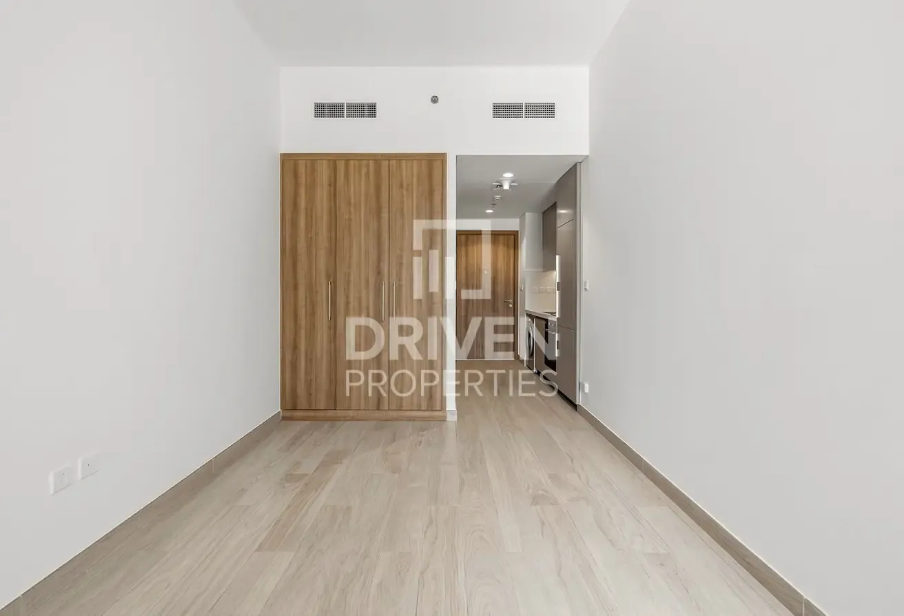 Prime Unit | Outstanding Amenities | Best Deal