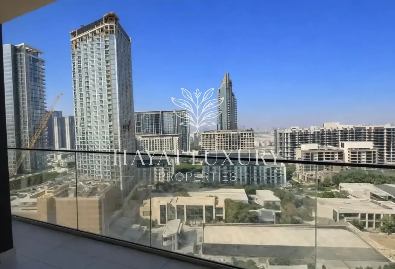 Spacious 1BR | Burj View | Prime Location