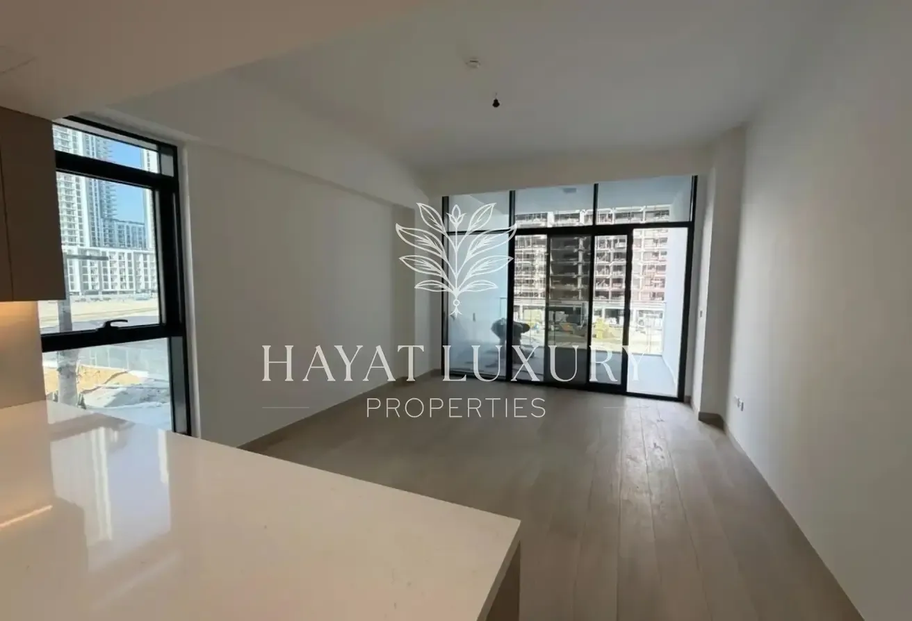 Spacious 1BR | Burj View | Prime Location