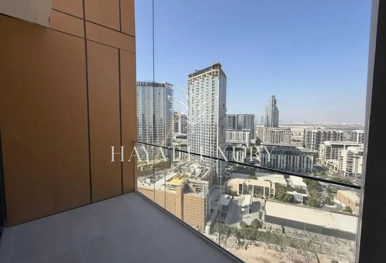 Vacant | Beachfront | Brand New 1BR