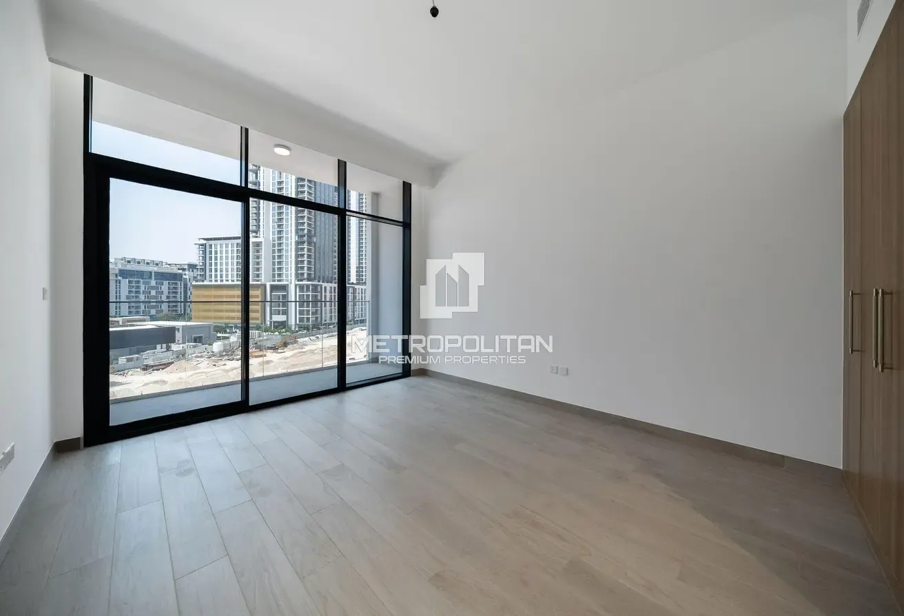 Waterfront Studio | High ROI | Lagoon View