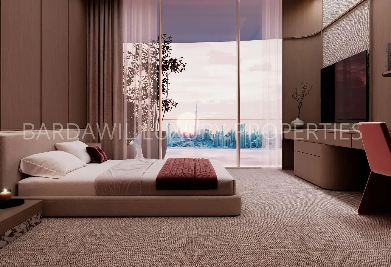 SPACIOUS LAYOUT | MODERN DESIGN | SMART HOME