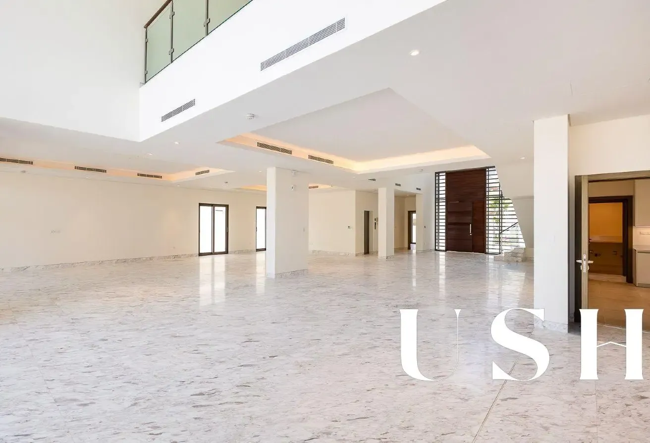 Luxury Villa | Full Lagoon View | Large Plot
