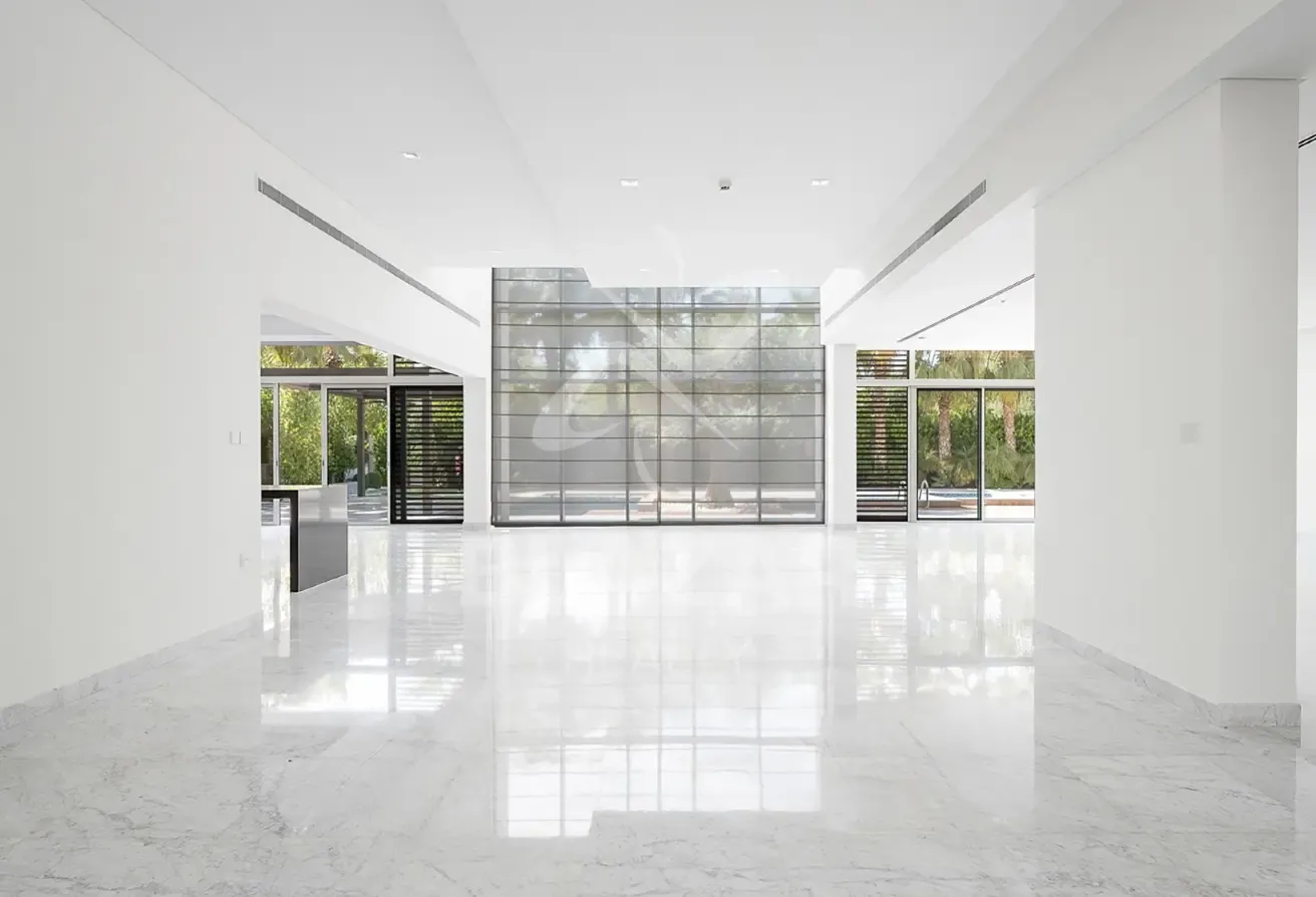Vastu I Vacant I On the lagoon