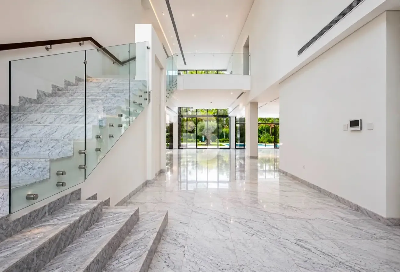 Walk to Crystal Lagoon| Best Value for 6BR