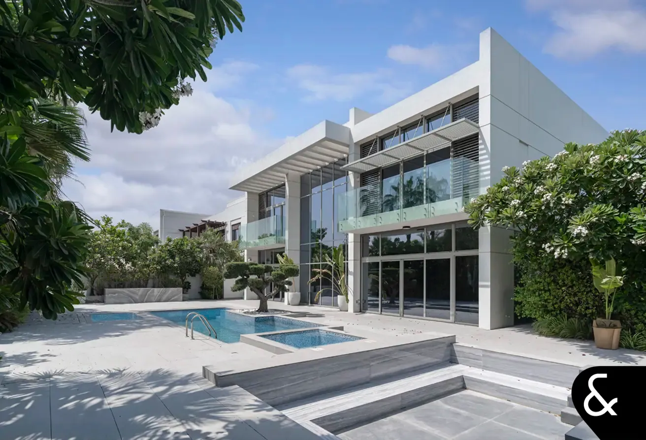 Fully Renovated Villa with Burj Khalifa Views