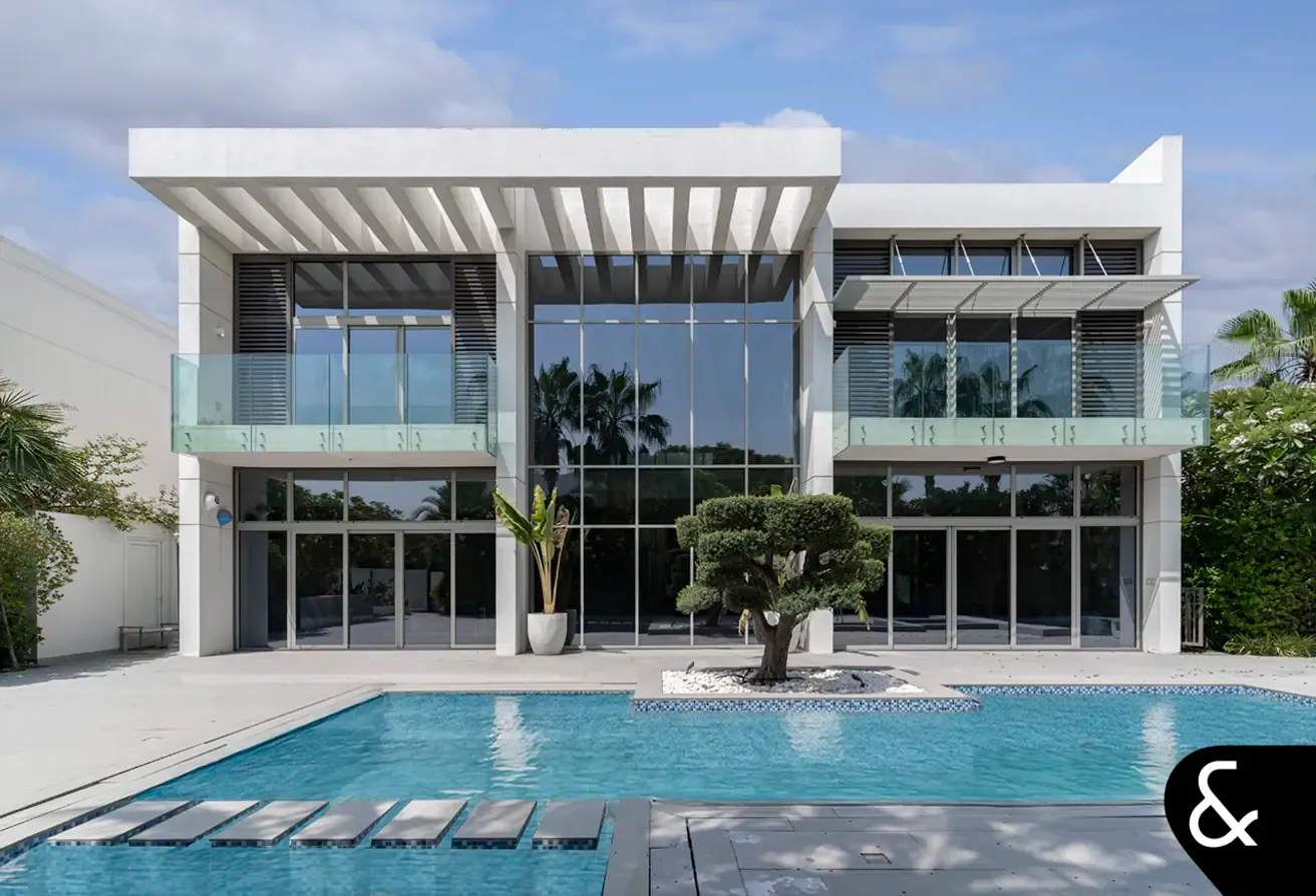 Fully Renovated Villa with Burj Khalifa Views