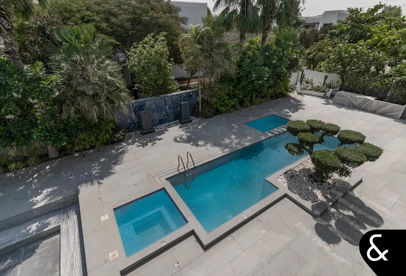 Fully Renovated Villa with Burj Khalifa Views