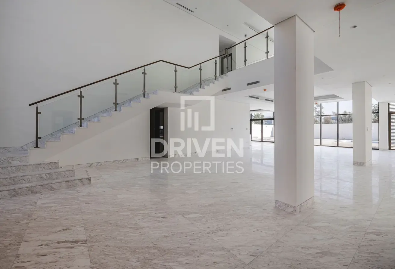 Stunning Lagoon Facing | Corner Villa with Privacy