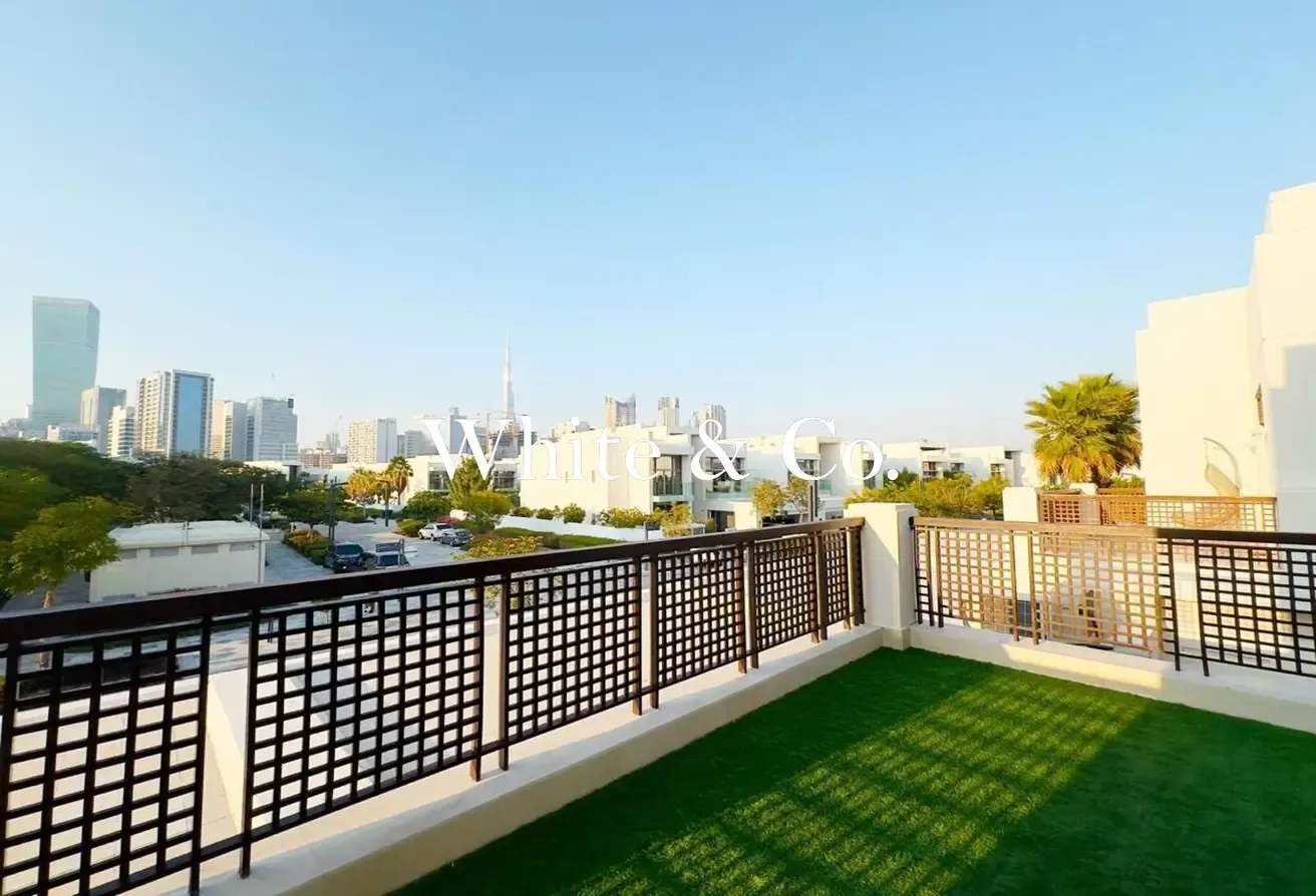 Modern Villa |  Vacant Now  | 6 Bedrooms