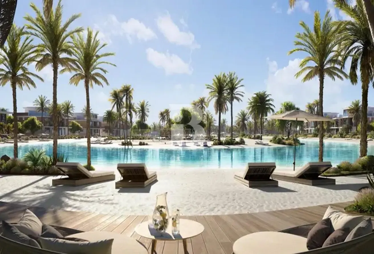 District One West | Lagoon-Facing 6BR Mansion