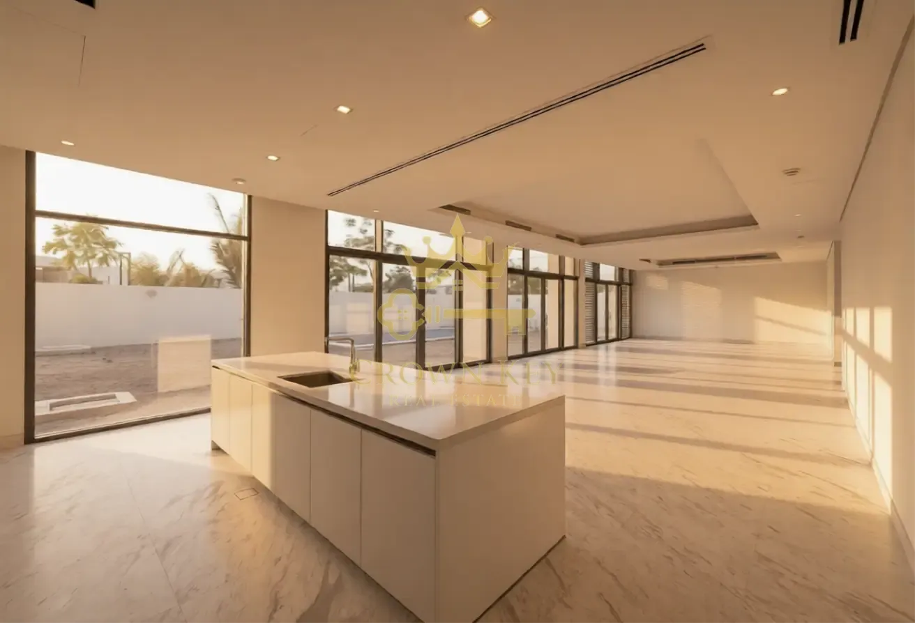 6BR Mansion | District One | Lagoon & Pool