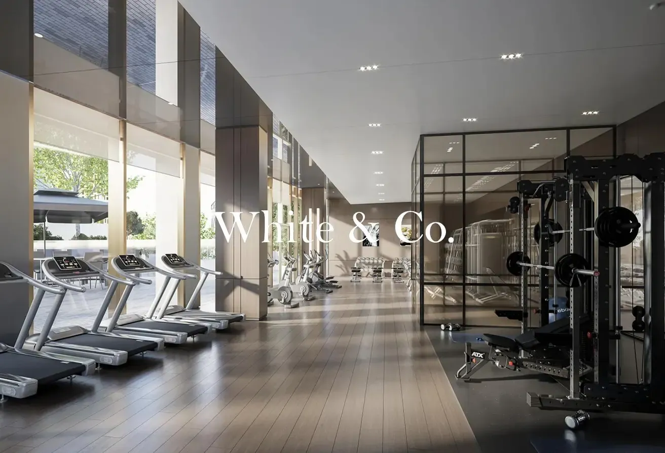 Large Layout | Luxury Living | Mall Access