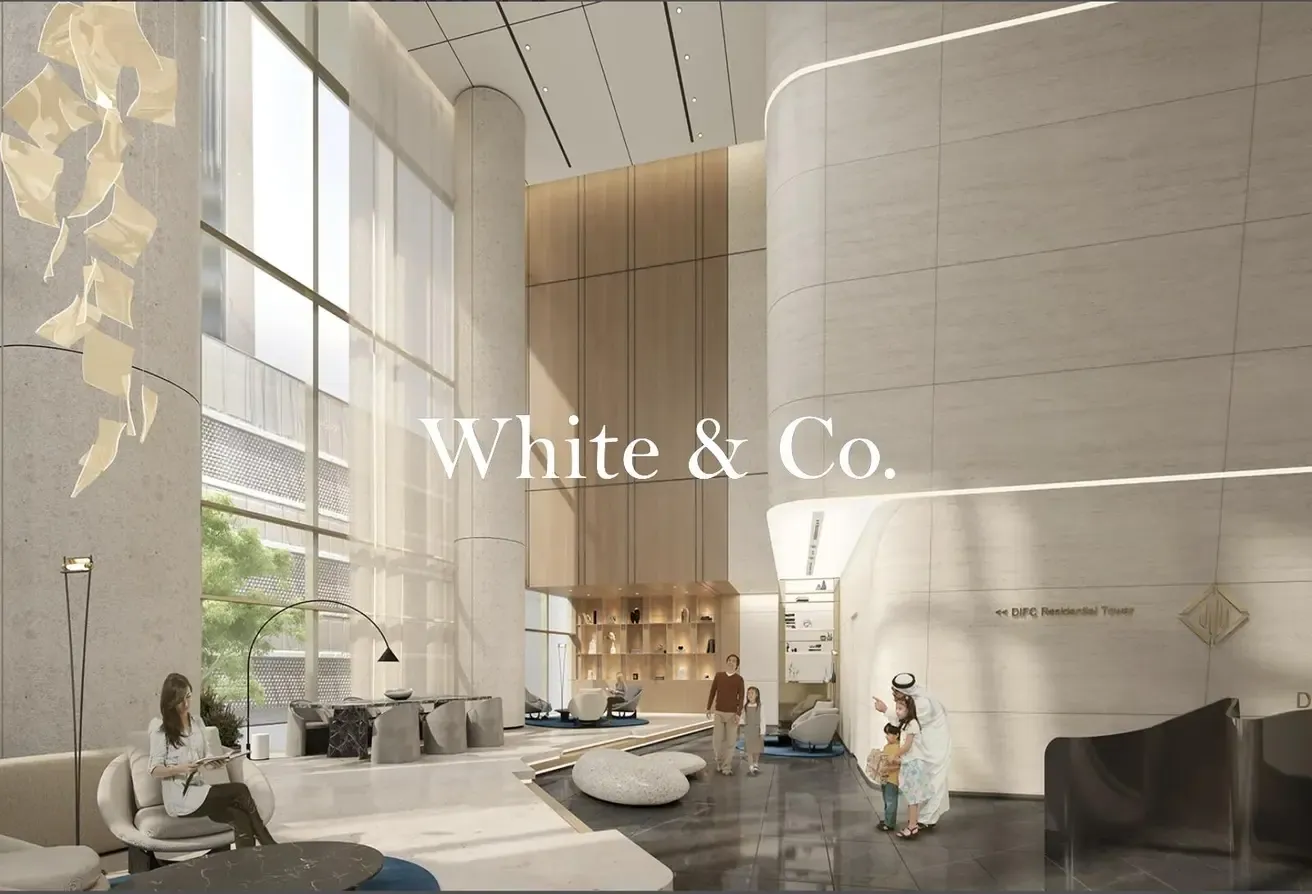 Large Layout | Luxury Living | Mall Access