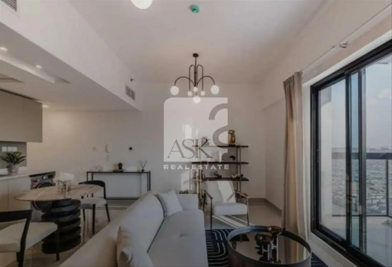 Brand new | Close to Metro line | Store Room
