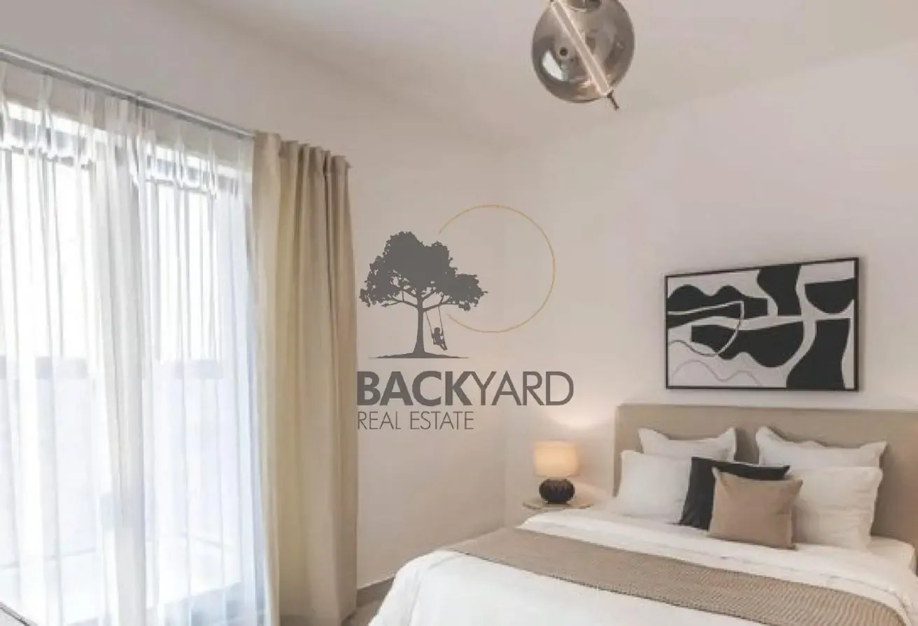 FULLY FURNISHED STUDIO | NEAR BLUE LINE METRO