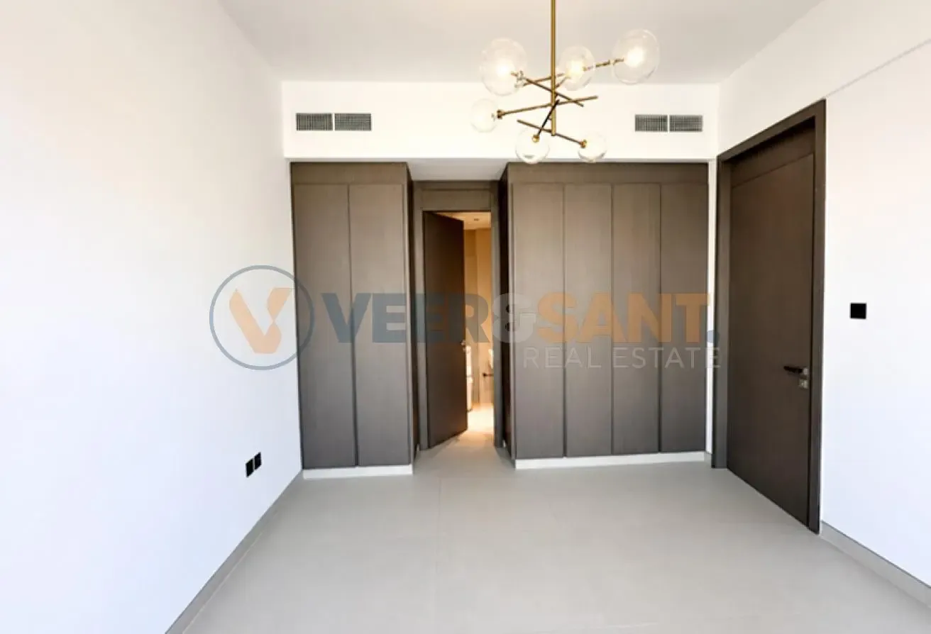 Well Maintained | Ready to Move | Furnished
