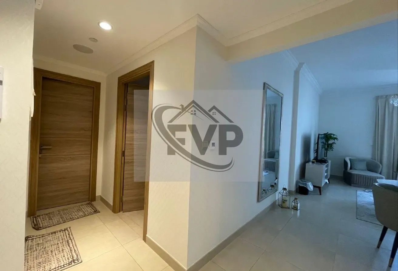 Upgraded & Modern Apartment with Balcony in Dubai