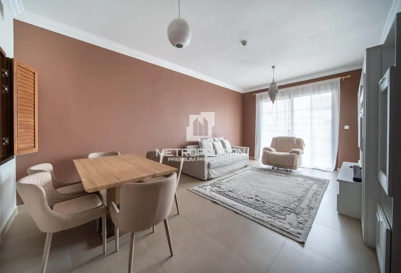 Fully Furnished | Plus Dressing Room | Near MCC