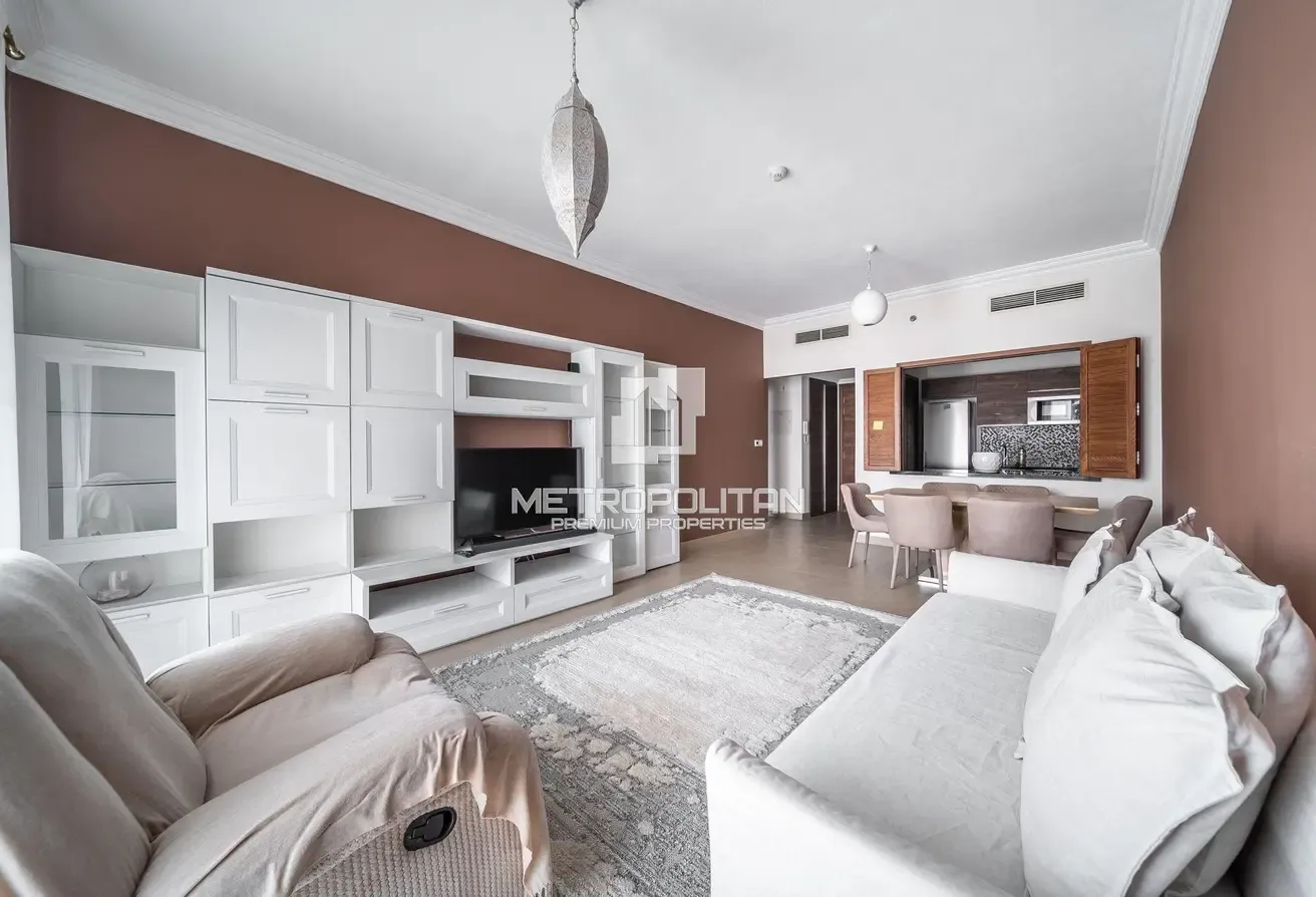 Fully Furnished | Plus Dressing Room | Near MCC