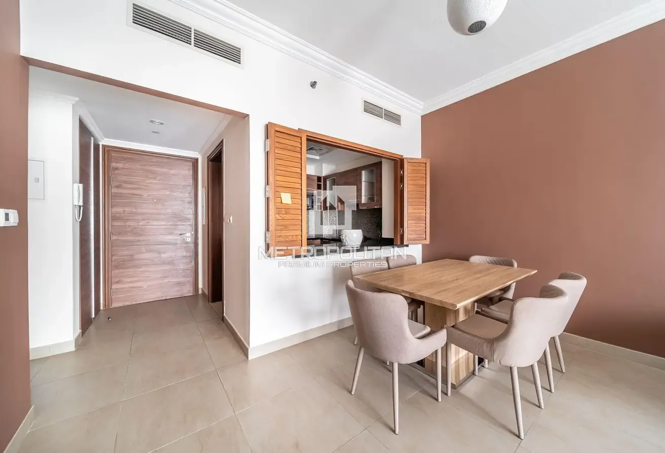 Fully Furnished | Plus Dressing Room | Near MCC