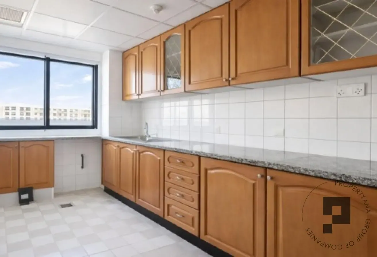 Spacious Apartment | Prime Al Satwa Location