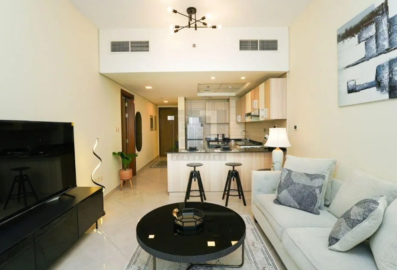 Vacant I Fully Furnished I Big Layout