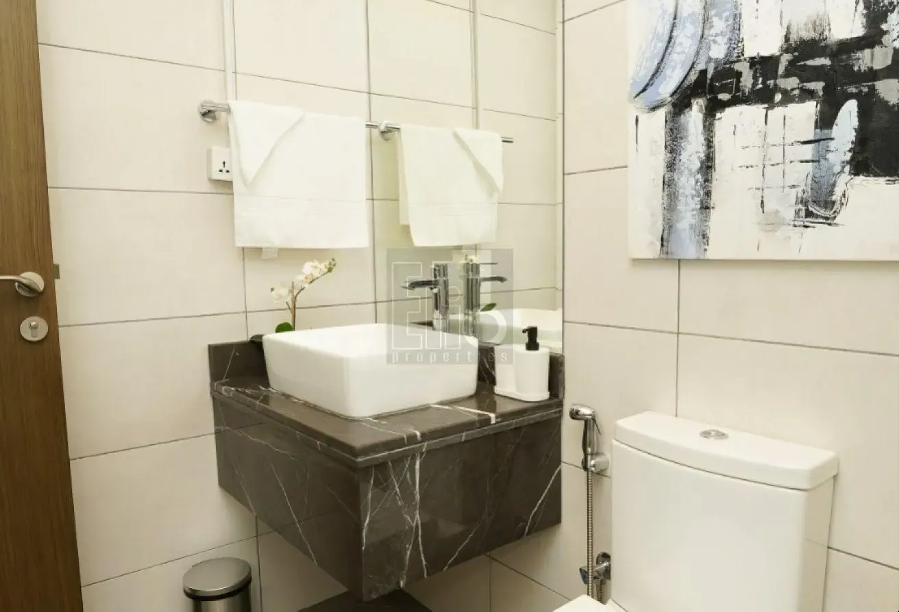 Vacant I Fully Furnished I Big Layout