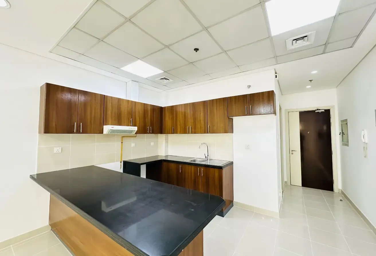 High-End Studio Apartment | Premium Location
