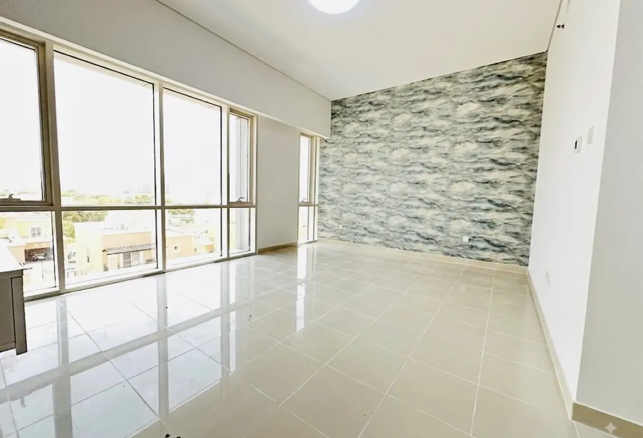 Spacious Studio Apartment | Prime Location |