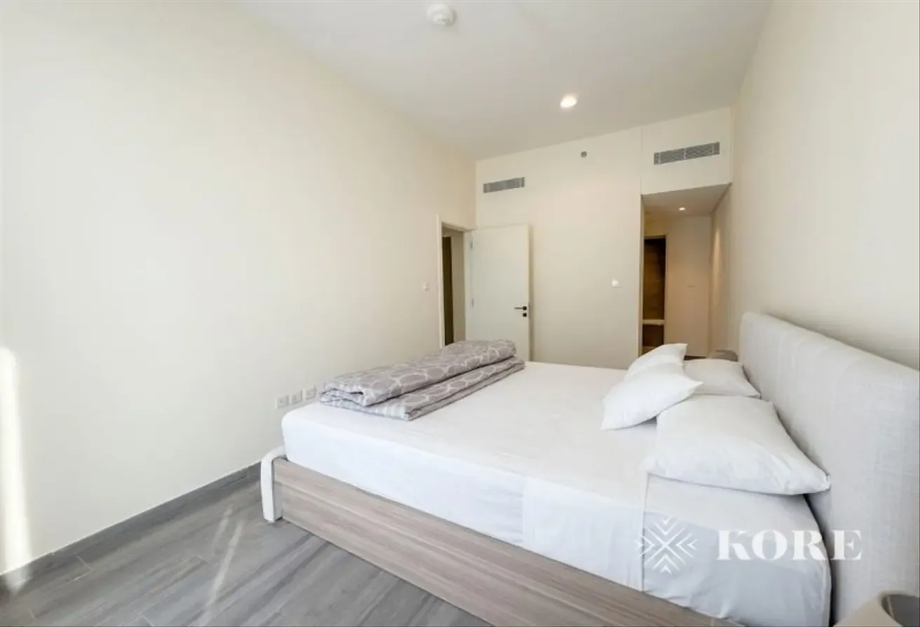 Fully furnished I Closed kitchen I Community view