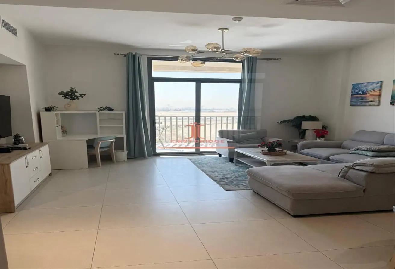 FULLY FURNISHED | CLOSED KITCHEN | SPACIOUS LAYOUT