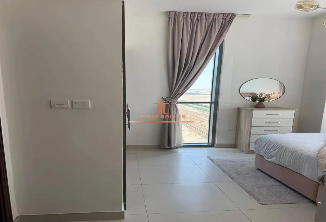 FULLY FURNISHED | CLOSED KITCHEN | SPACIOUS LAYOUT