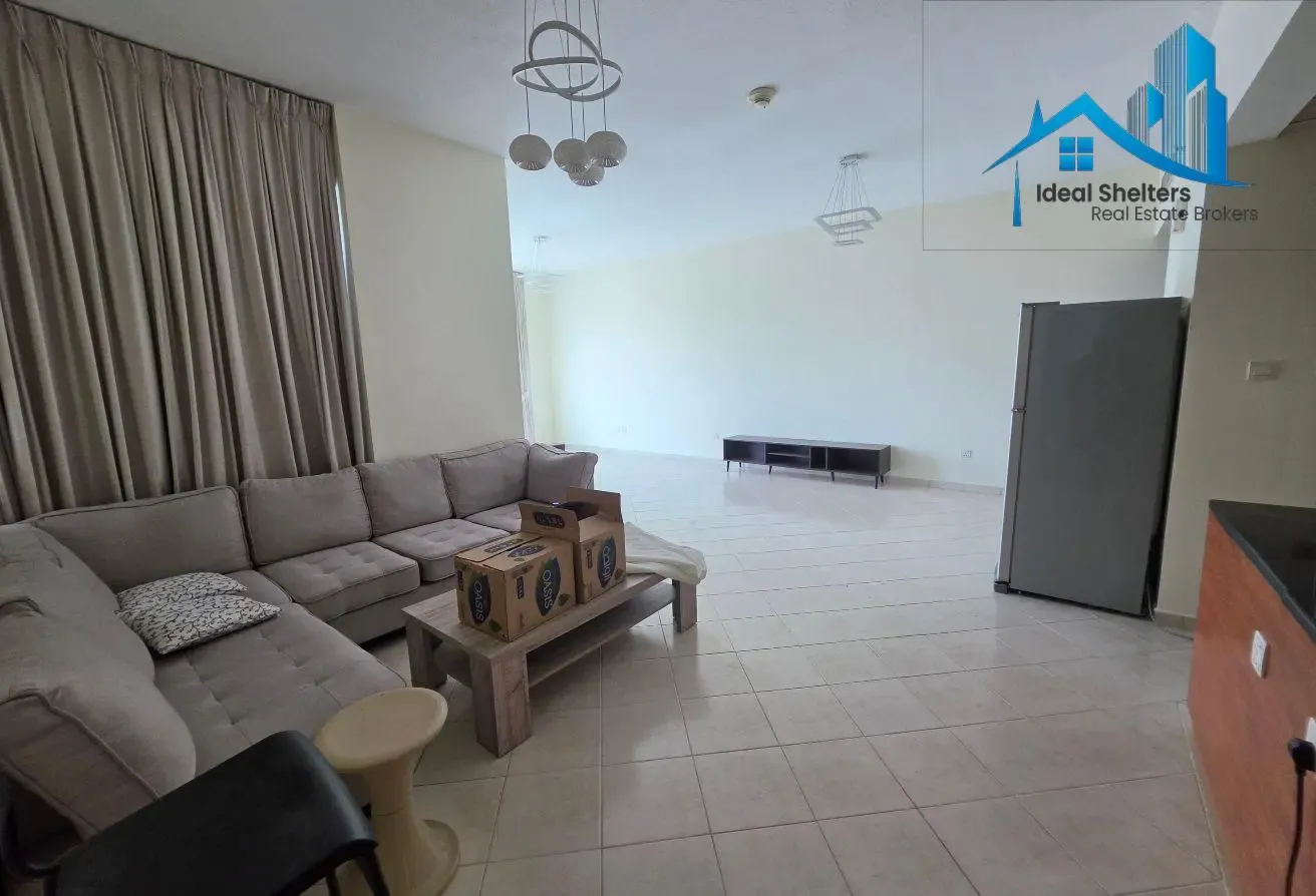 PETS FRIENDLY LUXURIOUS LIVING SPACE 2 CAR PARKING