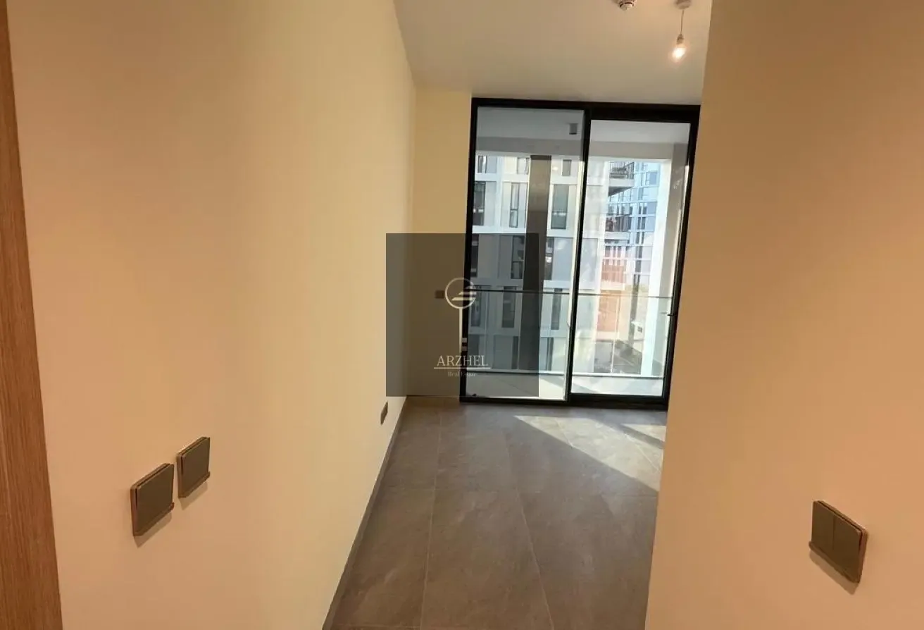 2 BHK PLUS MAID | READY TO MOVE | PRIME LOCATION