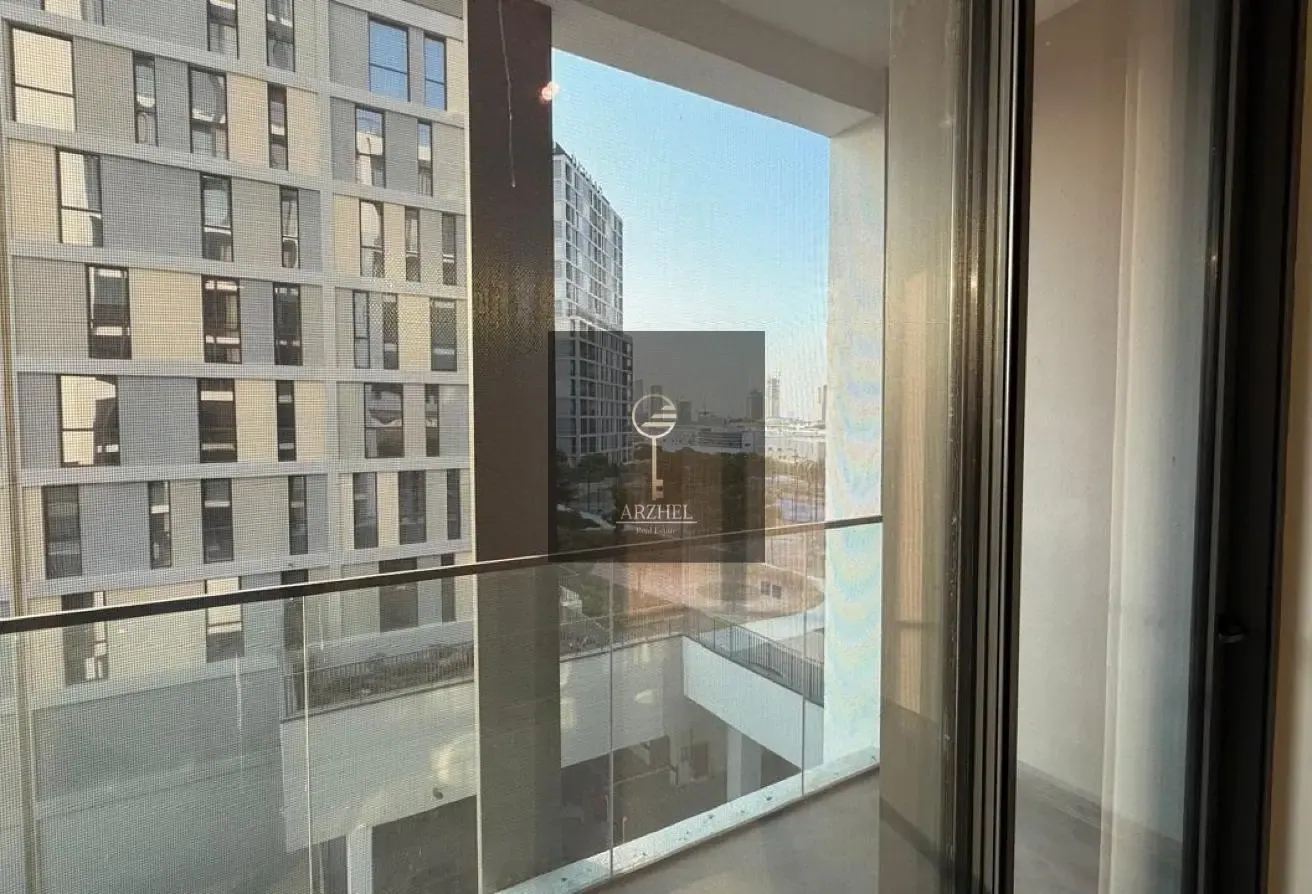 2 BHK PLUS MAID | READY TO MOVE | PRIME LOCATION