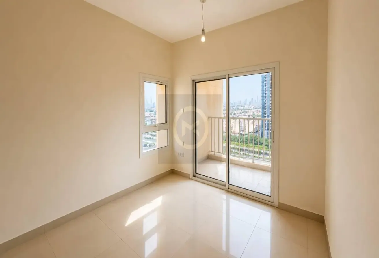 Spacious 2 Bedroom | 2 Parkings | Best View |