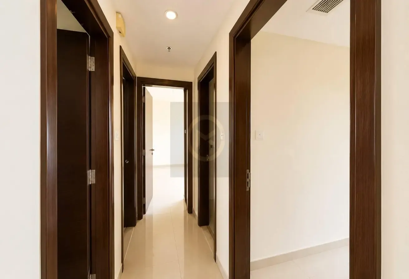 Spacious 2 Bedroom | 2 Parkings | Best View |
