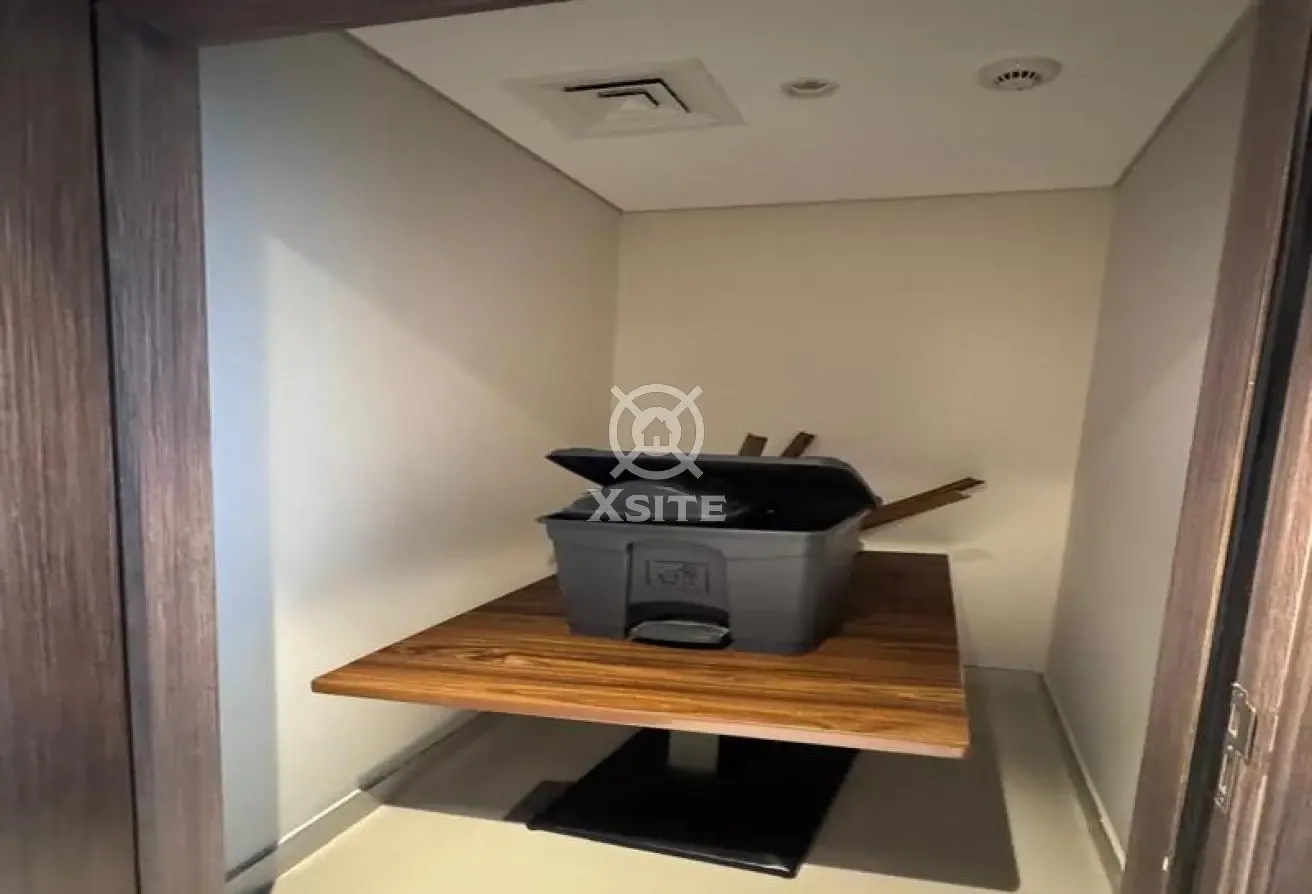 Modern Living | Community View | Fully Furnished