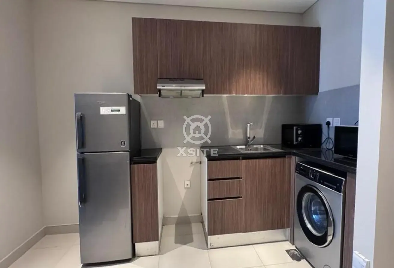 Modern Living | Community View | Fully Furnished