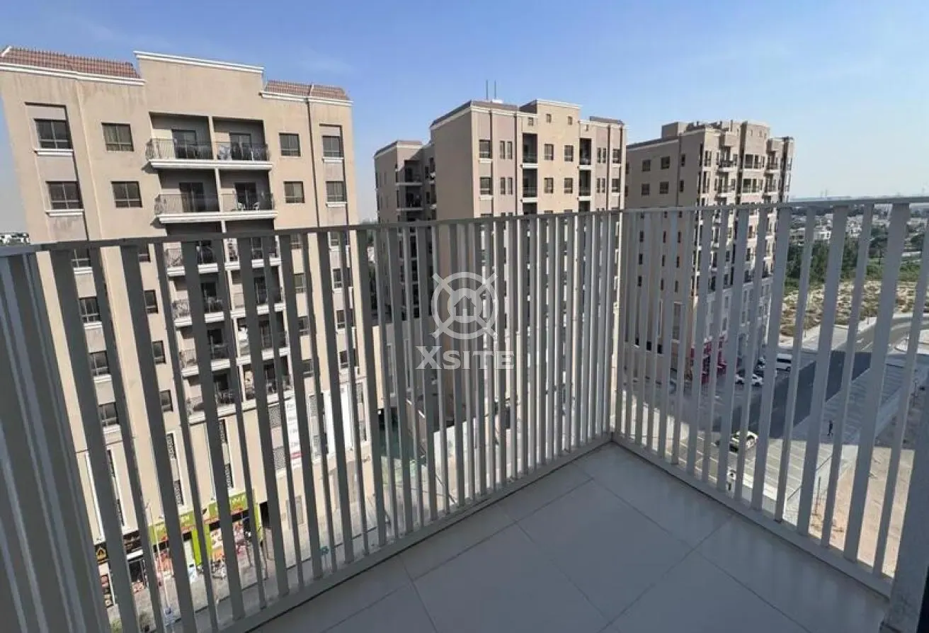 Modern Living | Community View | Fully Furnished
