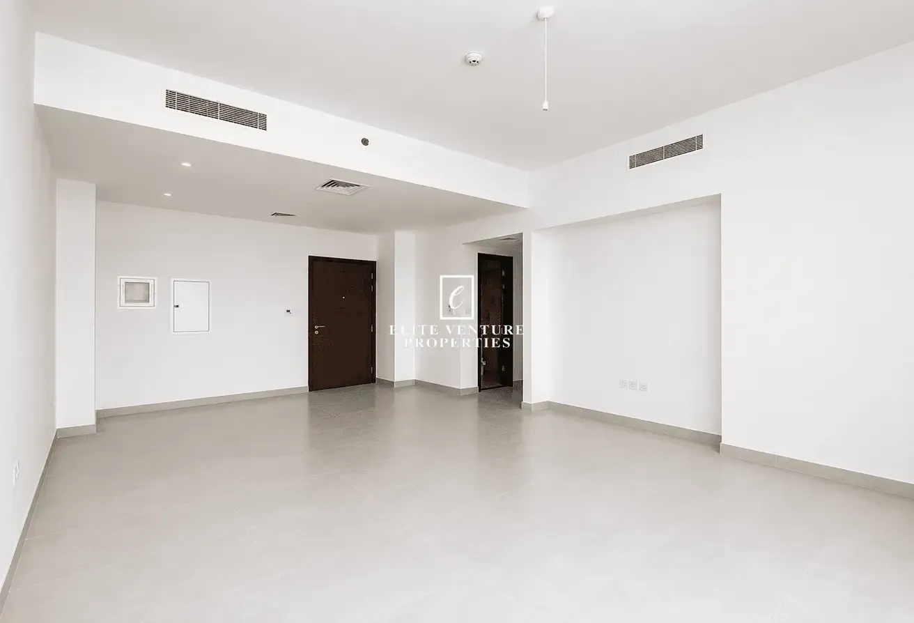 HUGE LAYOUT | MODERN+MAID'S | READY TO MOVE