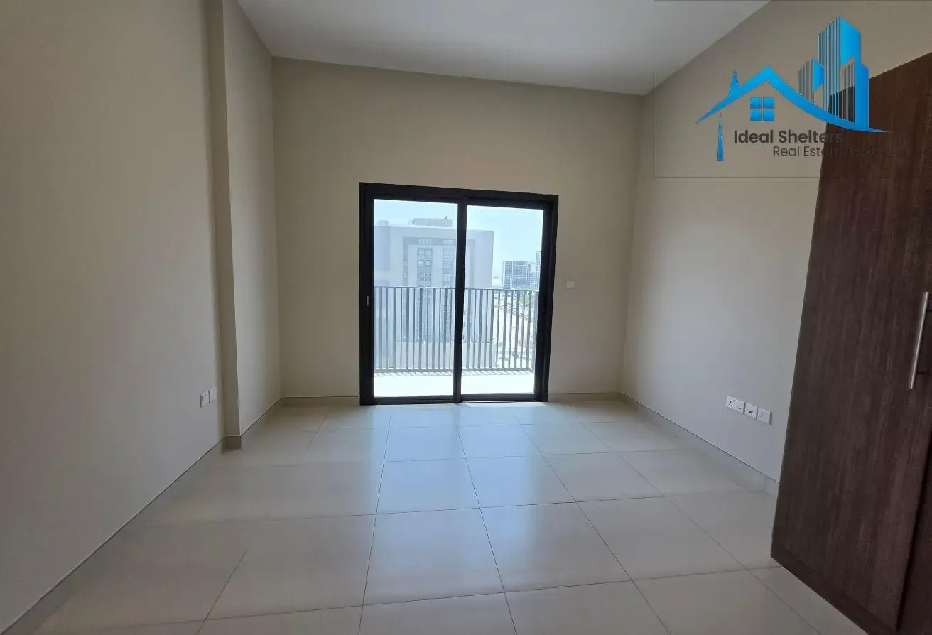 2BR 2ENSUIET BATH NO HALL FOR FAMILY OR STAFF IMPZ