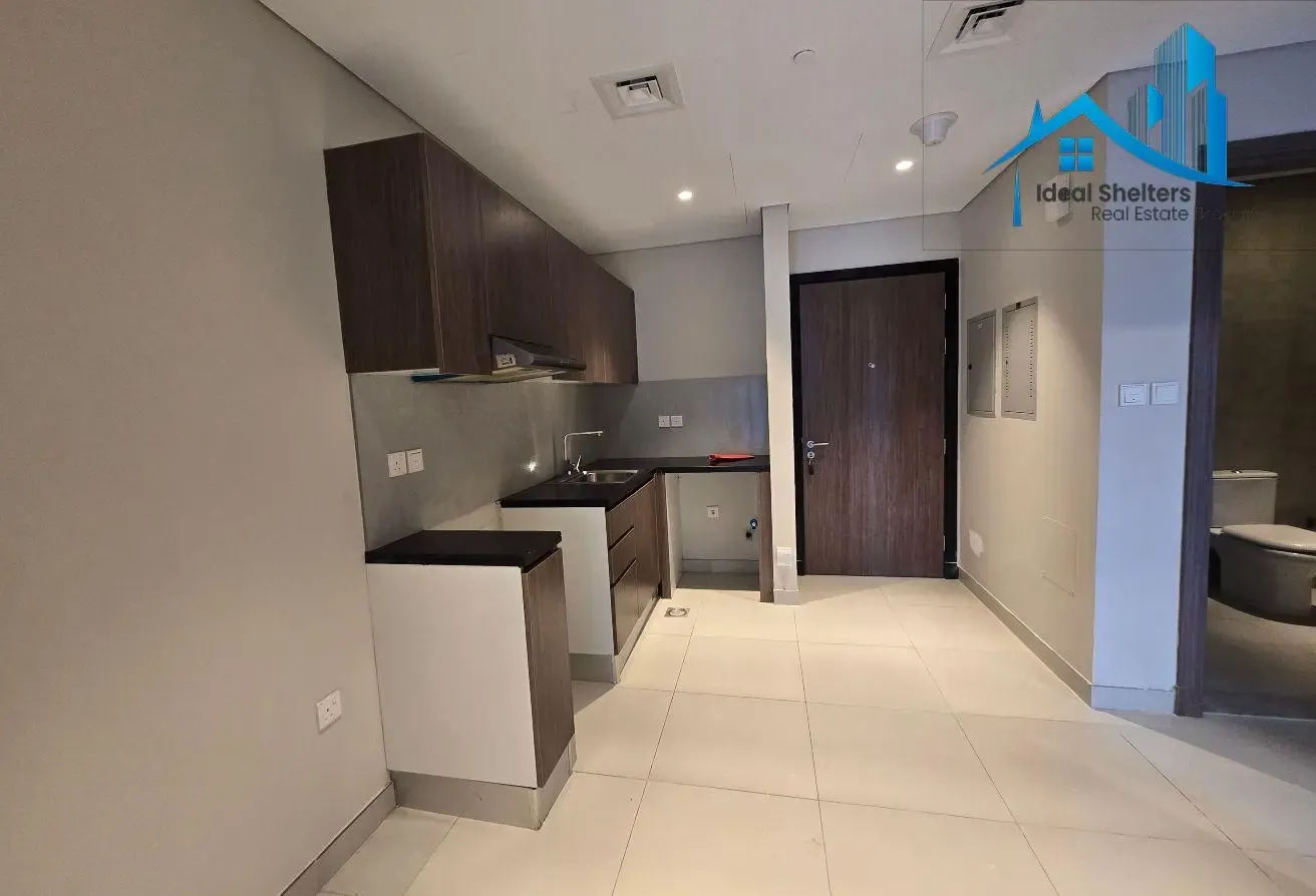 2BR NO HALL AVAILABLE FOR EXECUTIVE COMPANY STAFF