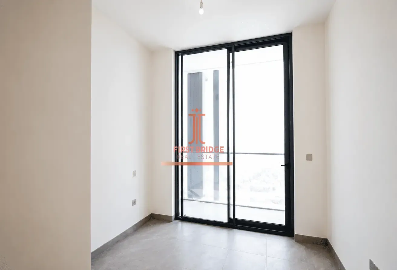 High Floor | Midtown community View | Semi Furnished