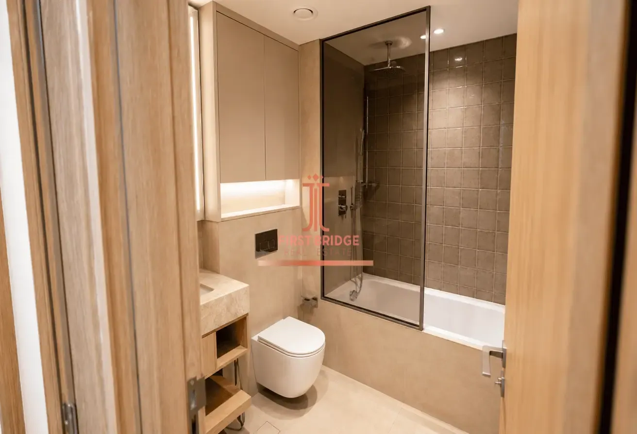 High Floor | Midtown community View | Semi Furnished
