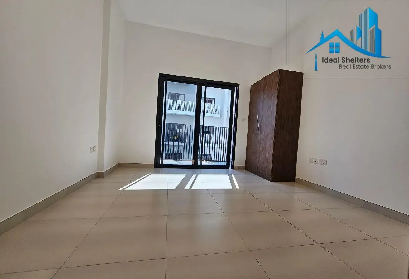 PETS FRIENDLY 2BR 2ENSUIET BATHS NO HALL 1COVERED